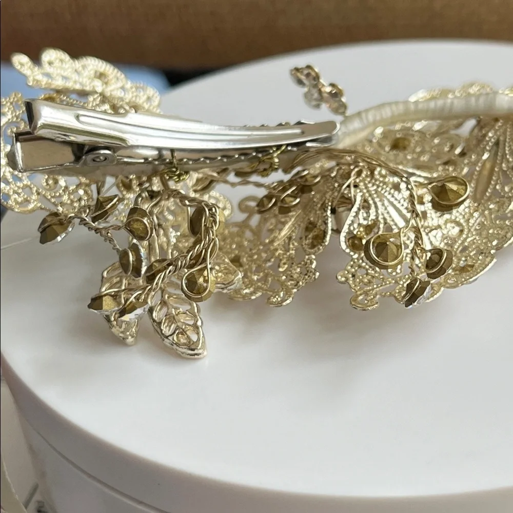 Bel Aire Bridal Rhinestone gold hair clip